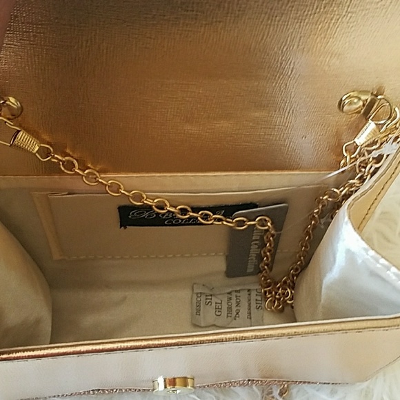 Rose Gold Hand Purse - Picture 3 of 3